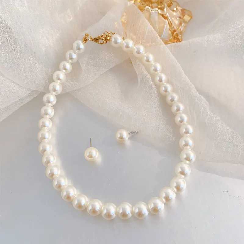 3 pieces of womens warm pearl earrings necklace jewelry set wedding banquet holiday gifts W241023