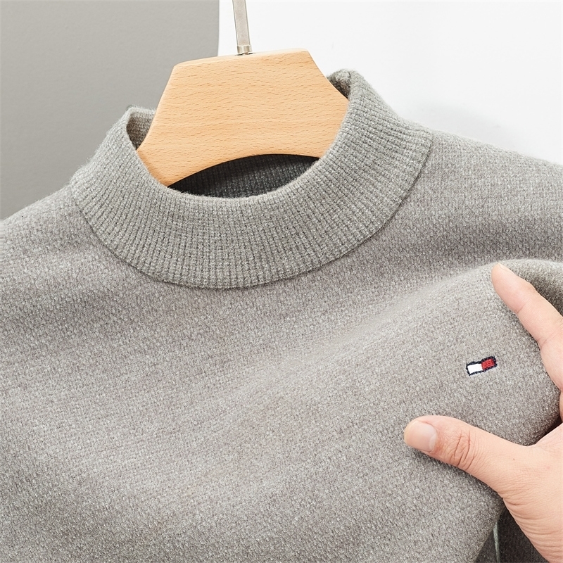 Mens Knitted Sweater Mock Neck Embroidered Thicken Pullover Winter Korean Fashion Casual Plush Knitwear 240930