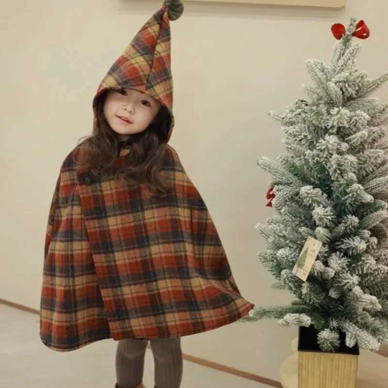 Childrens outerwear girls winter clothing baby girls wool cloaks preschool girls Kaye red checkered Cape Town cotton thick hooded Cape Town W241023