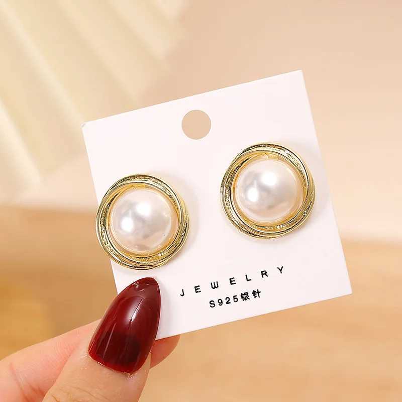 Big Round Imitation Pearl Stud Earring for Women Female Sweet Gold Color Edge Piping Jewelry Party Wedding Christmas GiftX241023