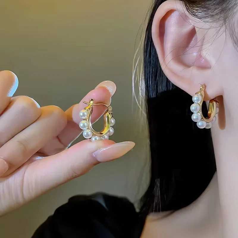 Fashionable U-shaped ring earrings elegant in gold imitating pearl earrings for wedding party girls luxurious decoration womens gifts W241023
