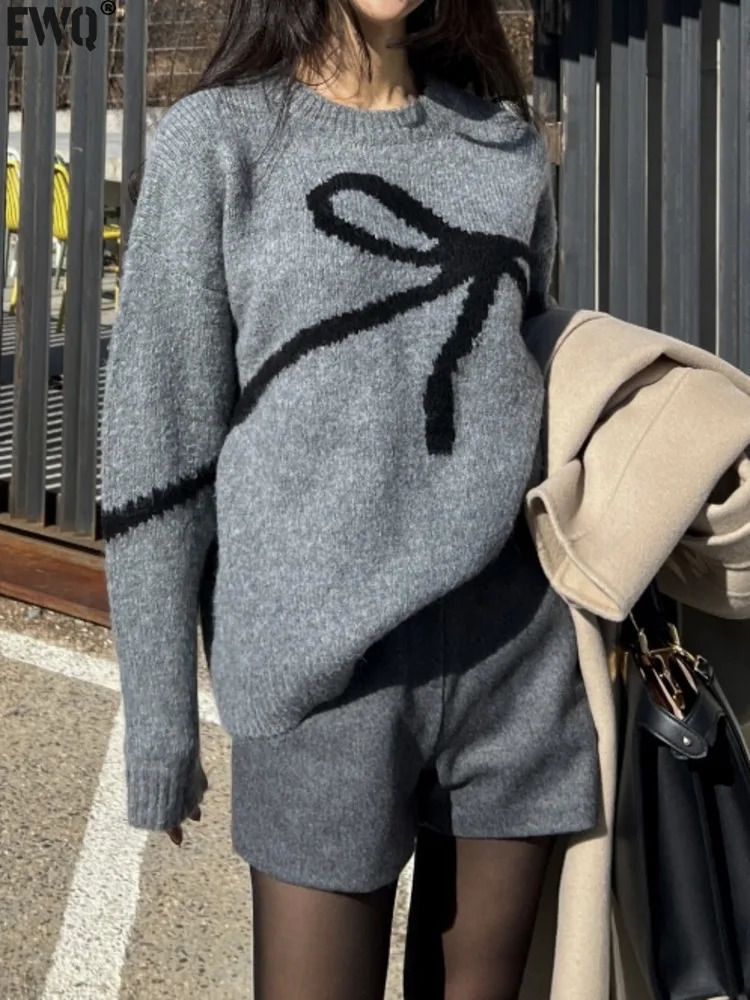 Temperature bow n O-neck long sleeved knitted sweater loose and fully matched gray floral top autumn item 16O1409 241024