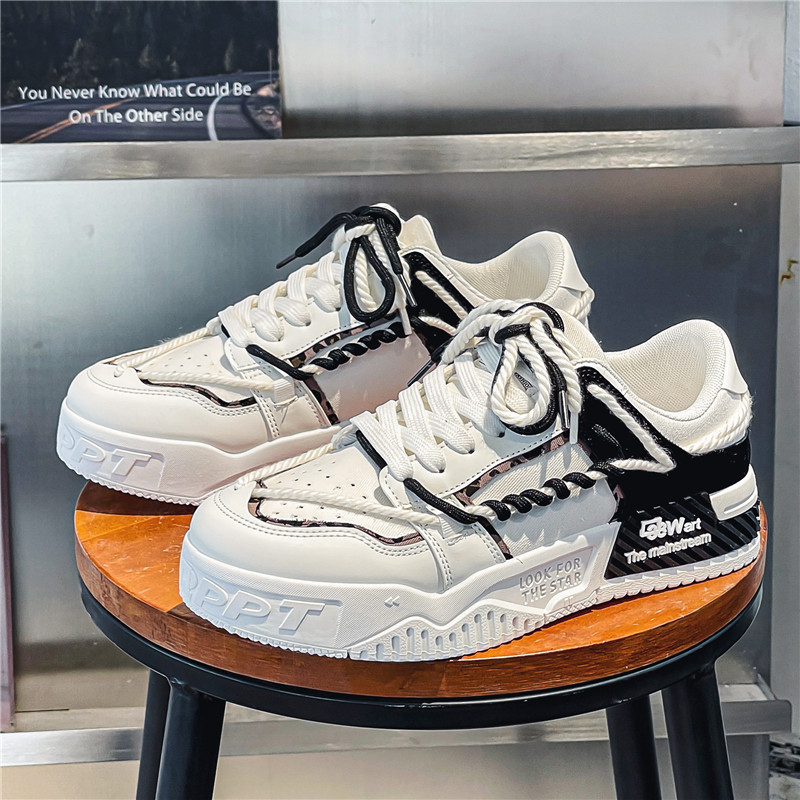 Japanese Fashion Trend Thick Soled Casual Sports Board Shoes