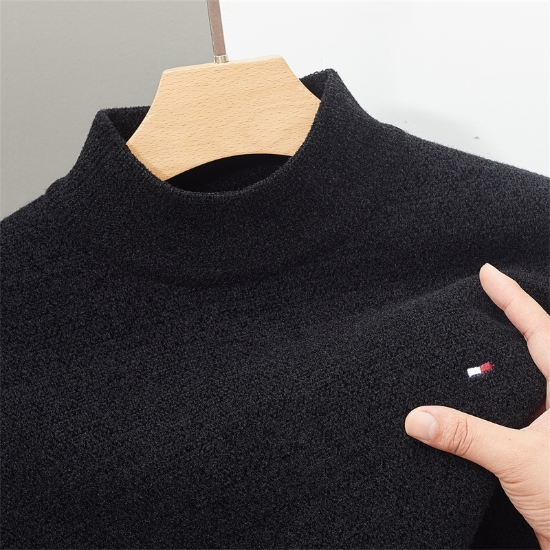 Mens Knitted Sweater Mock Neck Embroidered Thicken Pullover Winter Korean Fashion Casual Plush Knitwear 240930