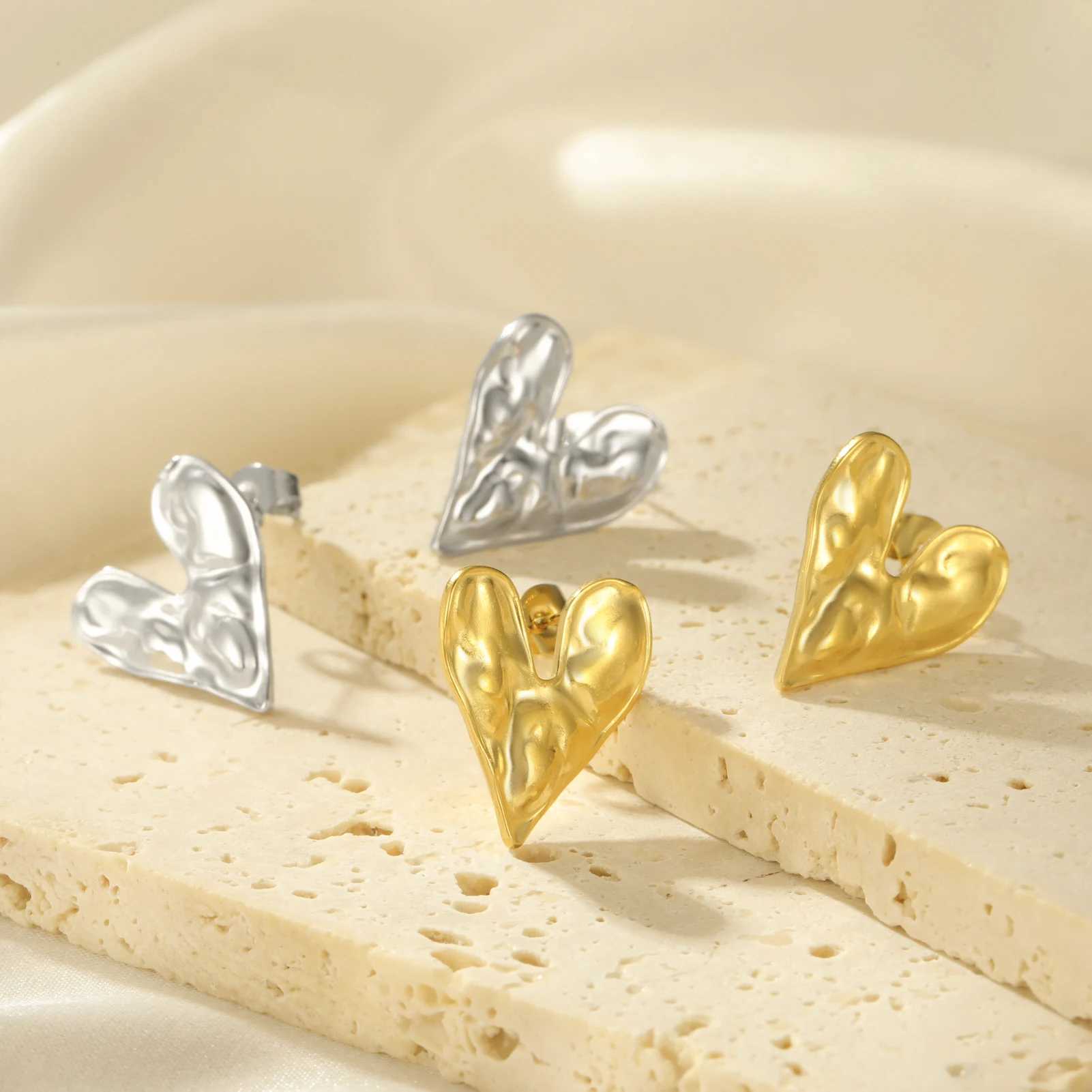 Teamer Fashion Uneven Heart Stud Earrings Stainless Steel Gold Color Earrings for Women Birthday Jewelry Romantic Couple GiftX241023