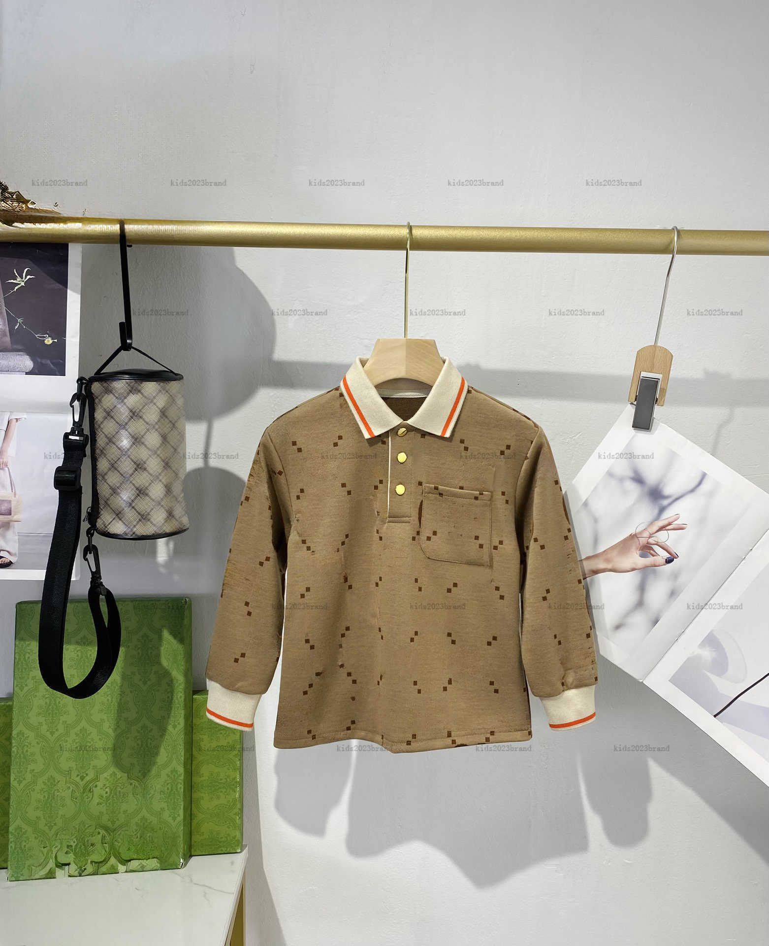 Nouveau enfant Polo Multipt Styles Shirt Baby Automn Top Kids Designer Vêtements Impression complète de lettres Boy Girl Tee