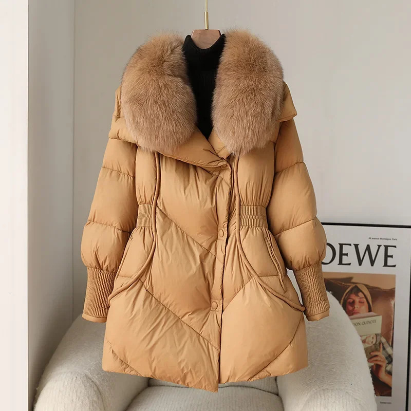 Winter Fried Street Fox Fur Collar Warm Goose Down Jacket Womens Fur Coat Medium to Long Wholesale 241023