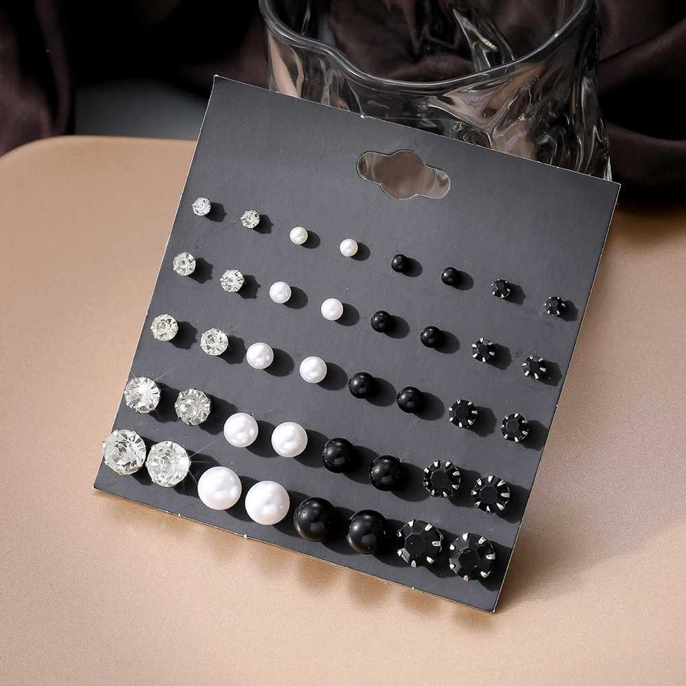 IPARAM black and white imitation pearl crystal earrings for women retro mini earrings for women fashionable jewelry gifts W241023