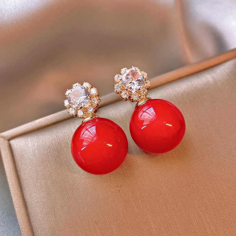 Zircon round red pearl earrings suitable for women light weight high temperature suitable for women W241023