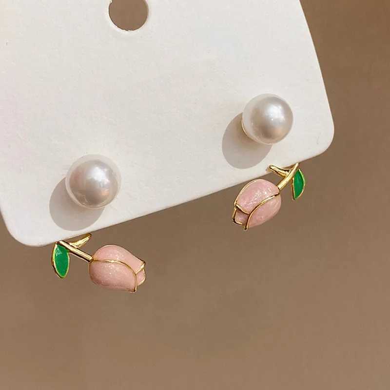 Sweet and fashionable enamel pearl tulip flower stud earrings for women Korean temperature zircon back hanging earrings wedding jewelry W241023