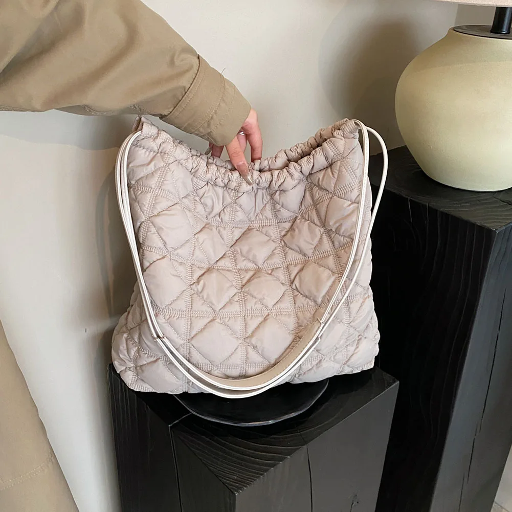 Women Diamond Quilted Bucket Bag Casual Pleated TLXT Cloud Bag Large Capacity Puffer Tote Bag Crossbody Sling Bag Girl Stylish Bag