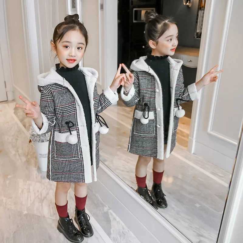 Fashion design for autumn and winter Parka girls furry clothes long wool jackets childrens jackets with grid pattern filling warm clothes W241023