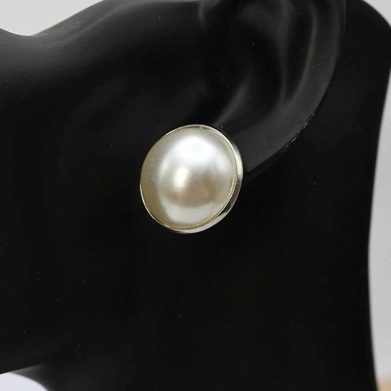 20mm Exaggerate Round White Imitation Pearl Stud Earring for Women Simple Temperament Wedding Jewelry Christmas Day Girl GiftX241023