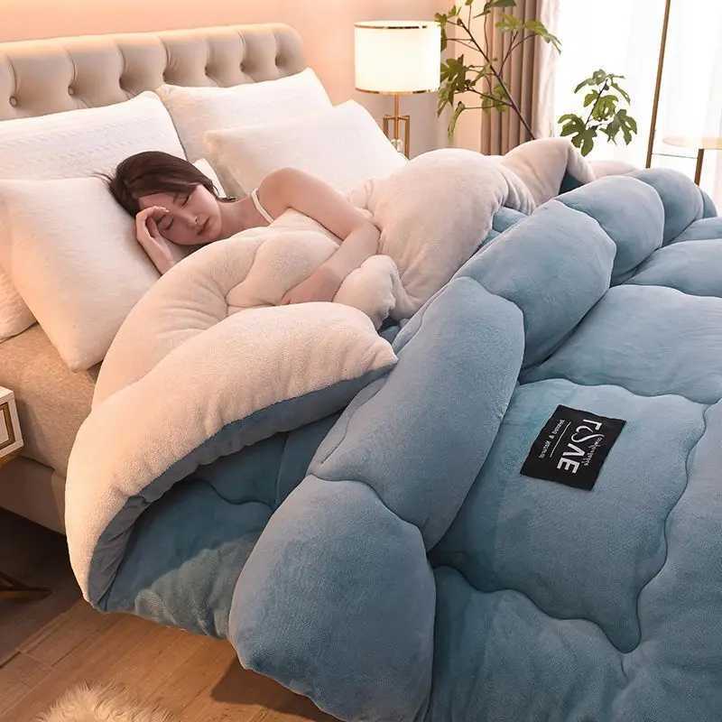 Lamb Wool Comforter Winter Thickened Warm Camel Hair Quilt Dormitory Plush Coral Velvet Milk Velvet Household Bed QuiltXJ241024