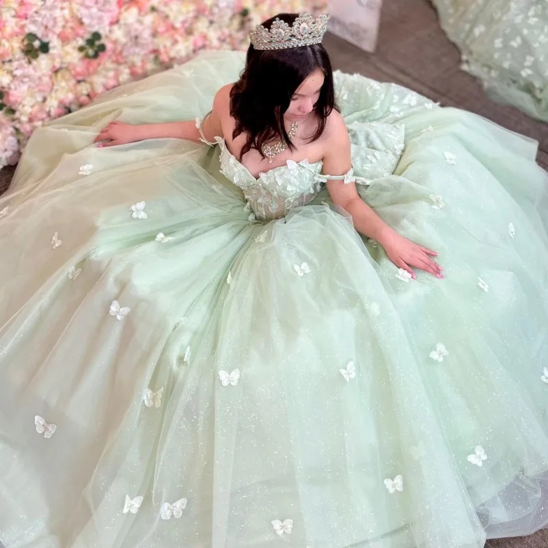 Mint Green Shiny Quinceanera Dresses Ball Gown Birthday Party Dress Bow Beads Tull With Cape Lace Up Graduation Vestidos De 15 Anos Sweet 16 Dress
