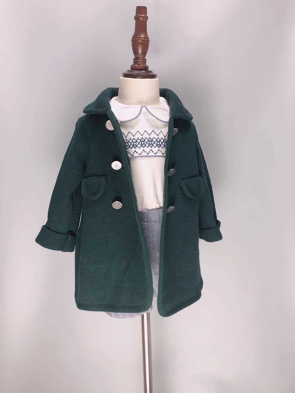 Girls outerwear boys outerwear wool winter green red warm ultra-thin Christmas Eid al Fitr clothing British Royal Sled childrens retro clothing W24102