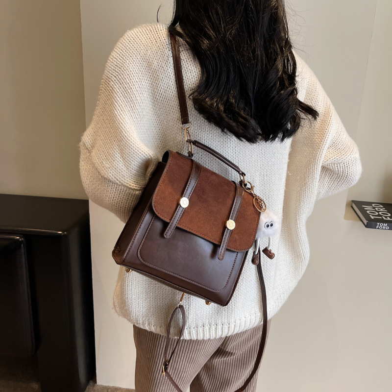 2025 Designer small female Leisure 3 students commuting backpack for class 2024 winter new fashionable and popular student bag free shipping