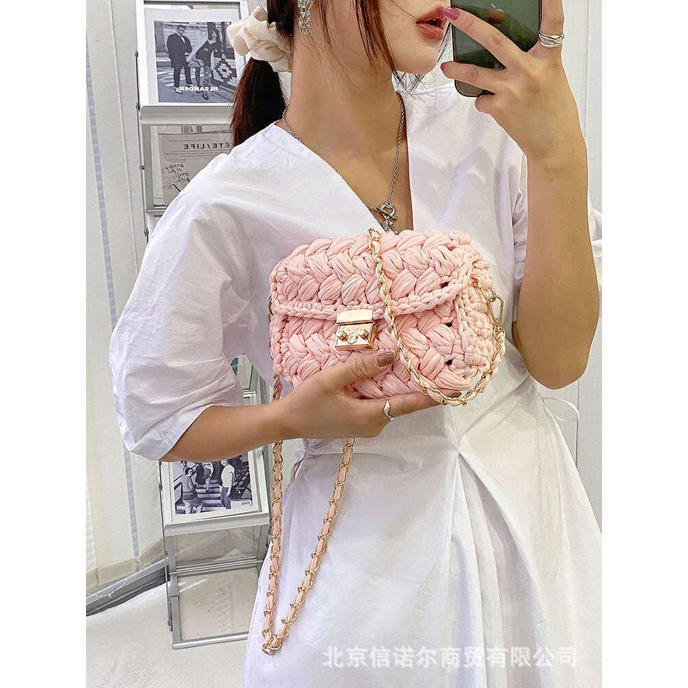 Designer Bag Women's 2024 Bag Cloth Crochet Woven Bag Hand Made Woven Chain Lock Women's Crossbody Single Ladies' Shoulder Bag New tote