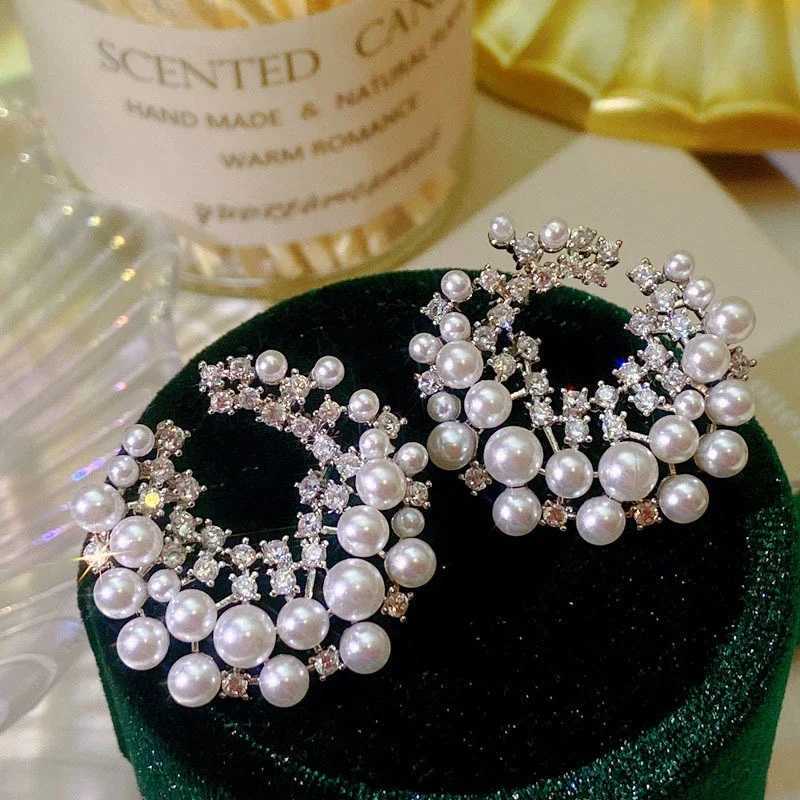 Geometric Circular Imitation Pearl Stud Earrings Round Rhinestone Accessories For Women Bridal Wedding Earring Party JewelryX241023