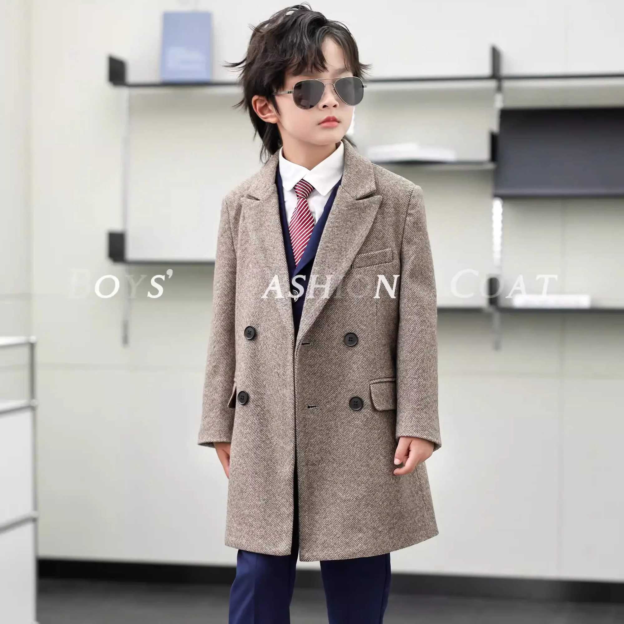 Childrens winter warm wool coat boys and girls windproof outdoor long jacket school childrens foam birthday Par photography wool coat W241023