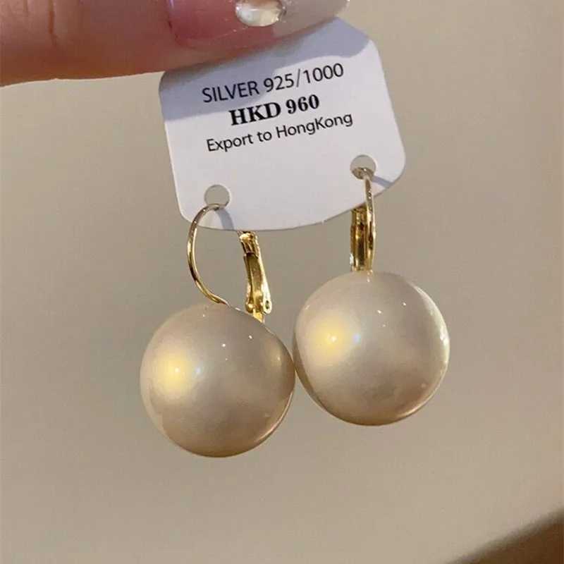 New Korean Exquisite Fashion Pearl Earrings Temperature Simple Earrings Womens Jewelry W241023