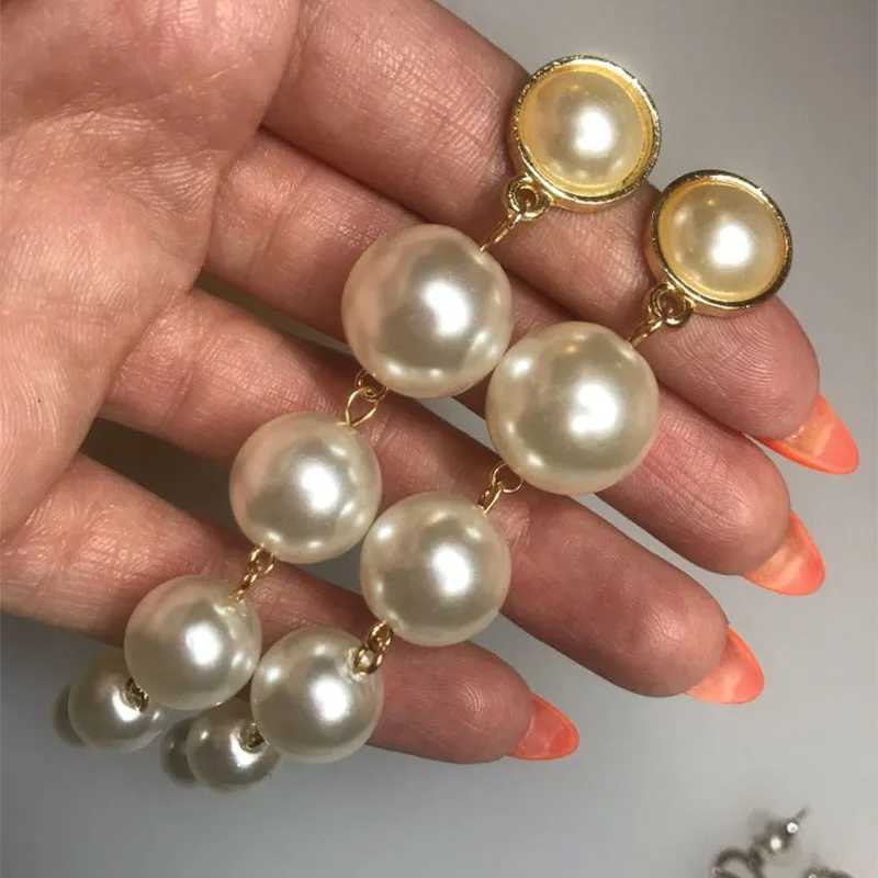 IPARAM Fashion Korean long pearl female drip earrings elegantly crafted large simulated pear earrings wholesale W241023