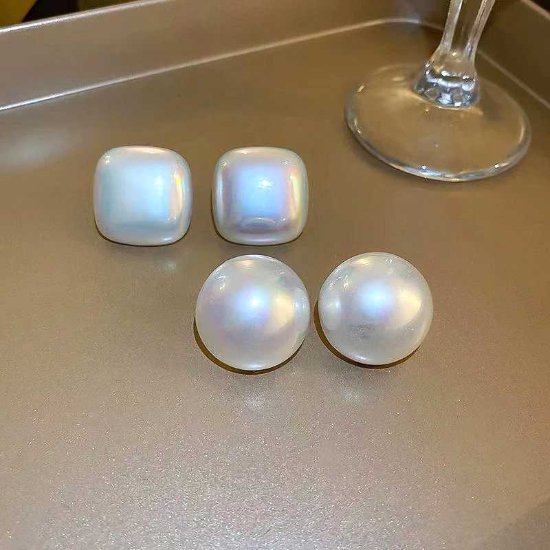 Big Simulated Pearl Earrings Temperament Simple White Statement Earrings For Women Korean Earrings Jewelry GiftX241023