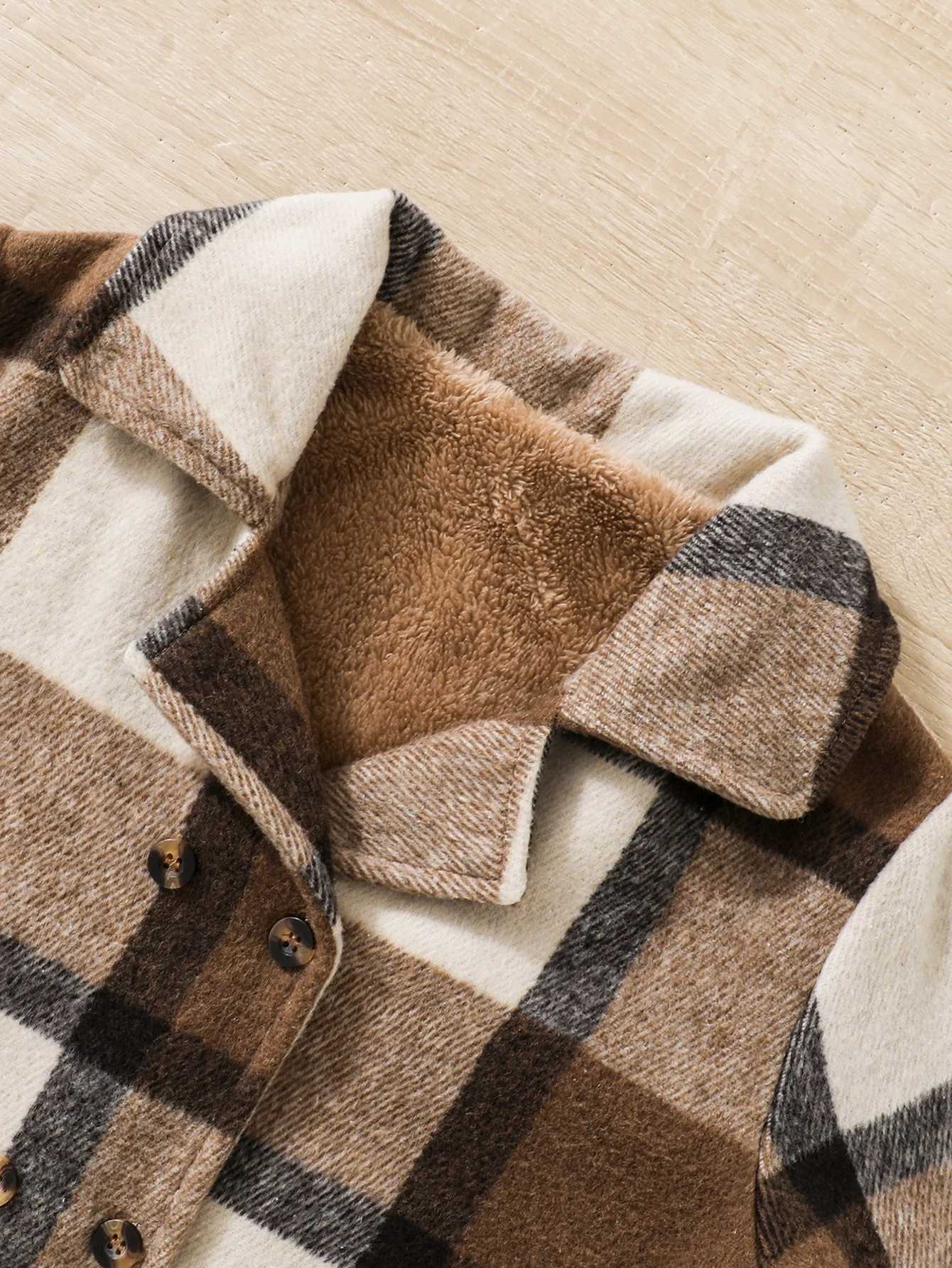 Autumn and Winter Childrens Girls Fashion Collar Plain Button Long Sleeve Patch Tips and Cashmere Warm Wool Coat W241023