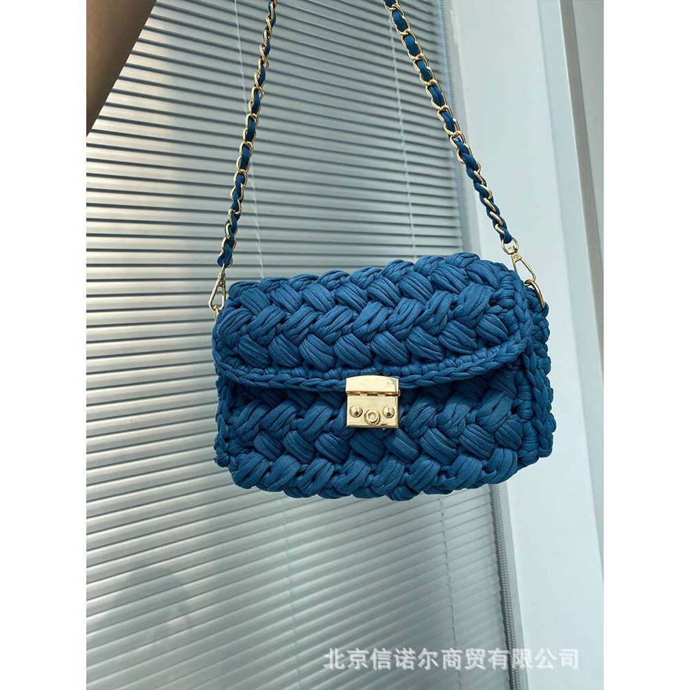Designer Bag Women's 2024 Bag Cloth Crochet Woven Bag Hand Made Woven Chain Lock Women's Crossbody Single Ladies' Shoulder Bag New tote