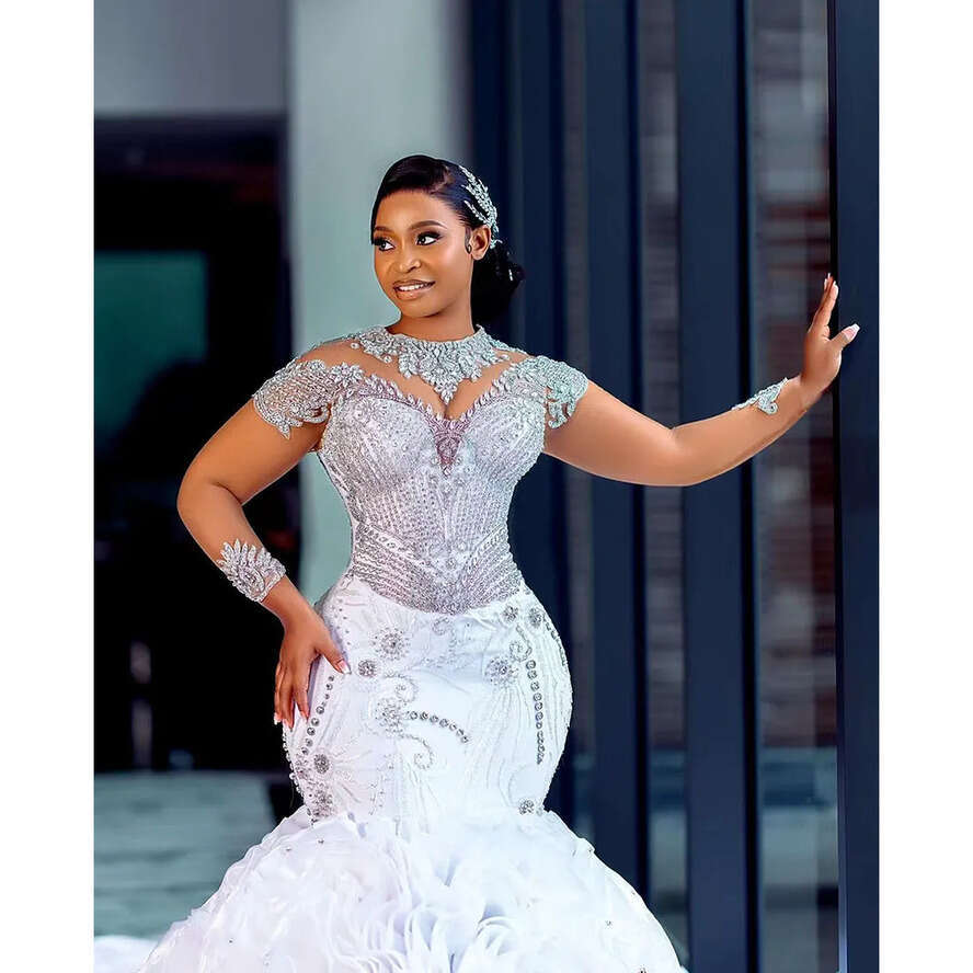 Heavy Gorgeous Mermaid With Laminated, Tulle And Crystal Embellishments, Oversized Traig Bridal Wedding Dress