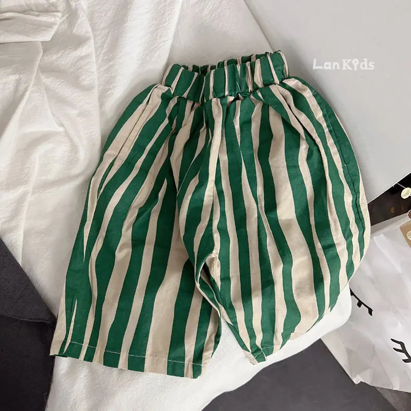 Soft and breathable baby boys and girls shorts striped casual childrens pants summer calf length toddler Trouser Korean childrens clothing 241024
