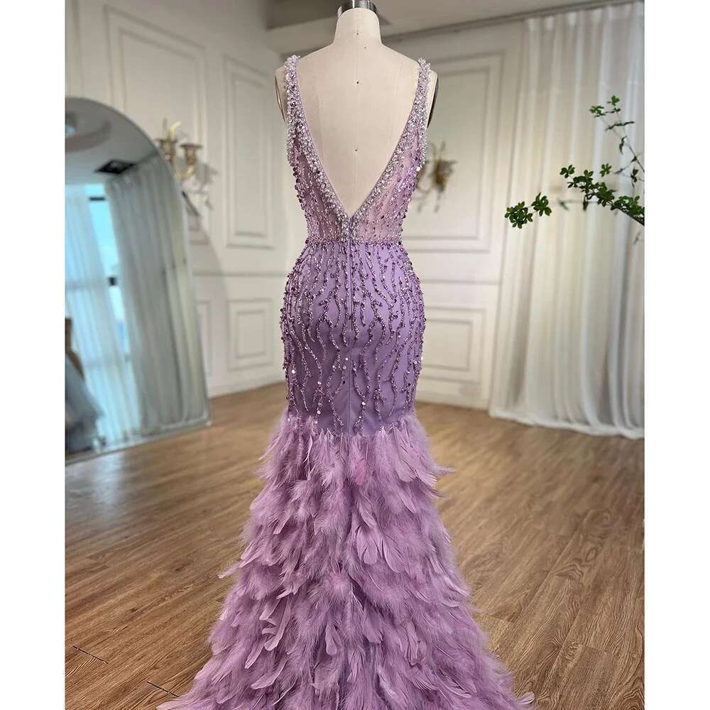 Exquisite V-Neck Feather Evening Fashion Beads Sequined Mermaid Party Gowns Side Slit Sweep Train Prom Dresses