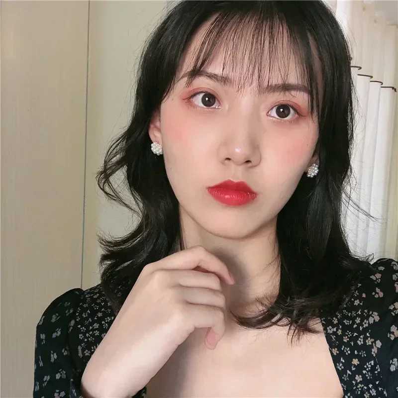 White Flower Pearl Earrings for women Simple Small Korean Stud Earrings Zinc Alloy Cute Brincos Wedding Party Fashion JewelryX241023