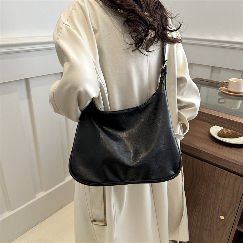 2025 Designer Style New 3 2024 Women's Simple Handheld Casual Fashion Single Shoulder Tote Bag free shipping