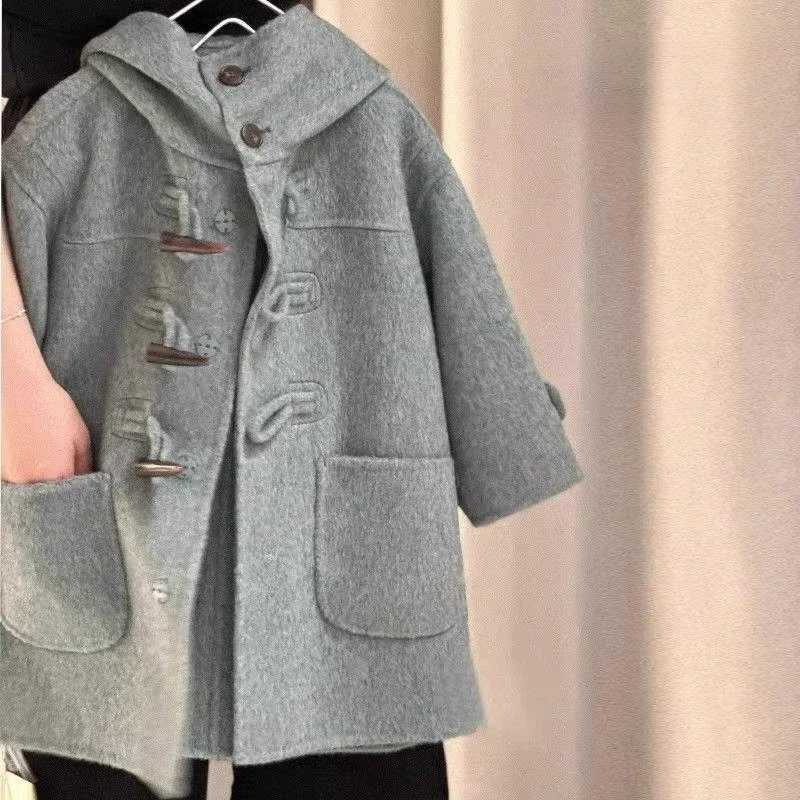 Thick winter fashionable wool coat Korean childrens long wool coat childrens baby clothing hooded W241023