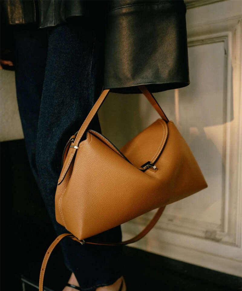 Designer Bag Luxury design brand women's high-end metal lock pebble handbag new versatile fashion light luxury niche shoulder bag for women tote 