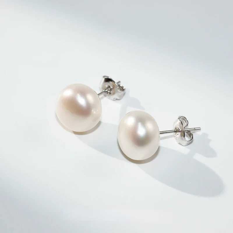 Trumium% 925 sterling silver handmade freshwater natural pearl earrings suitable for women high-quality and simple pearl earrings W241023