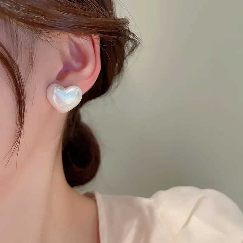 20*17mm Big Heart Imitation Shell Stud Earring for Women Simple High Quality Jewelry Wedding Christmas Day Girl Gift BrincosX241023