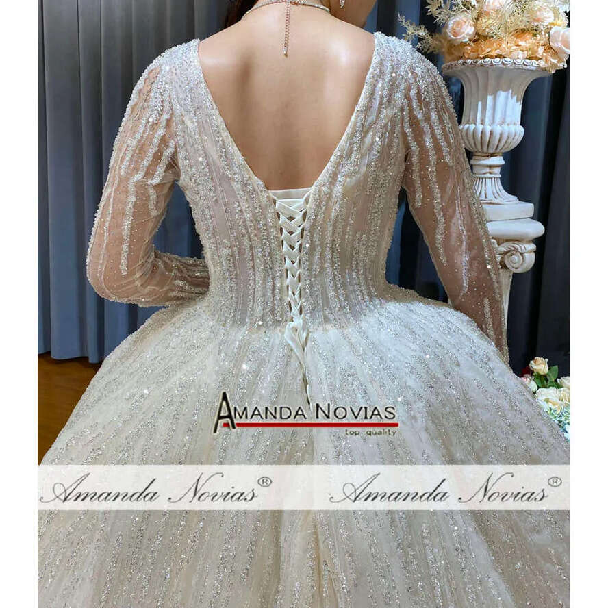 Amanda Novias New Collection Beading Wedding Dress