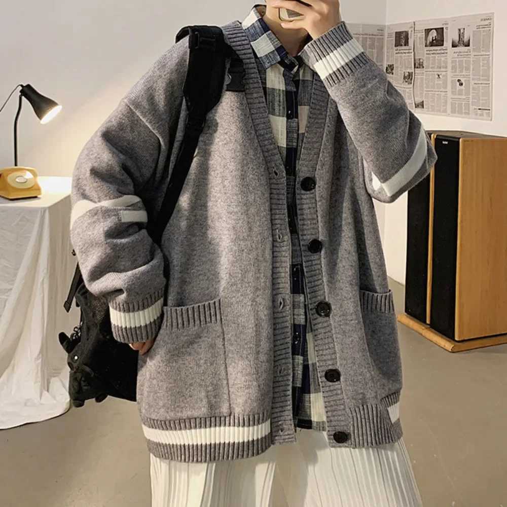 Autumn and winter cardigan sweater men ins Hong Kong wind loose lazy wind V-neck sweater Korean version of the trend everything LX241024