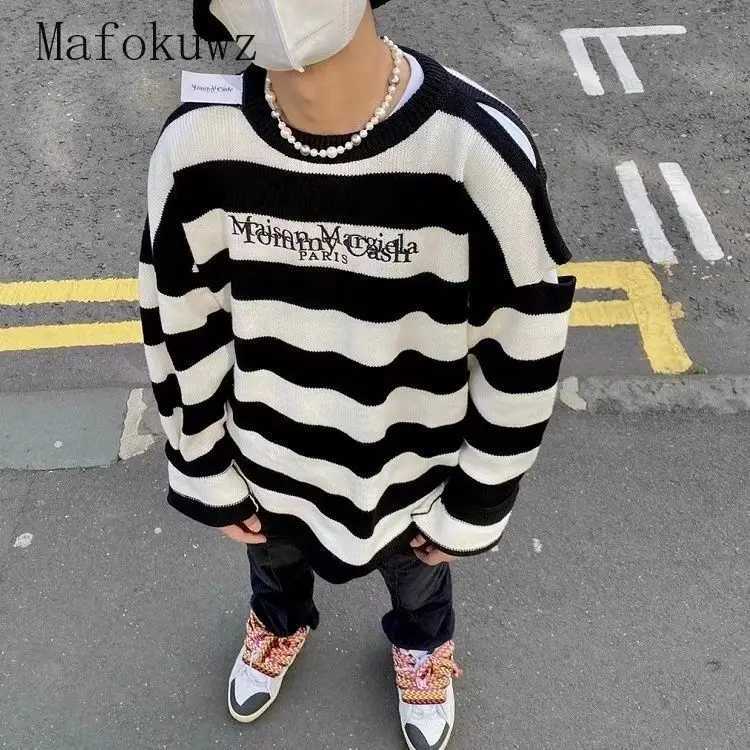 Autumn Winter O-neck Black White Striped Embroidered Sweaters Couples Loose Casual High Street Sweater Pullovers Male Clothes LX241024