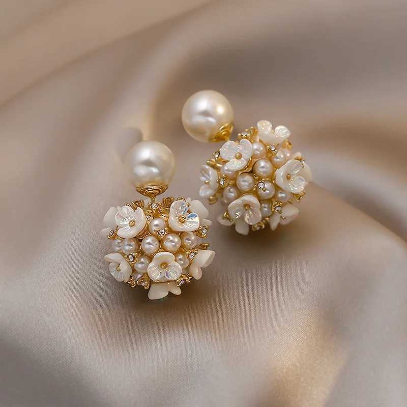 White Shell Flower Pearl Stud Earrings For Women Ball Double Side Elegant Earrings set Exquisite Vintage Fashion JewelryX241023