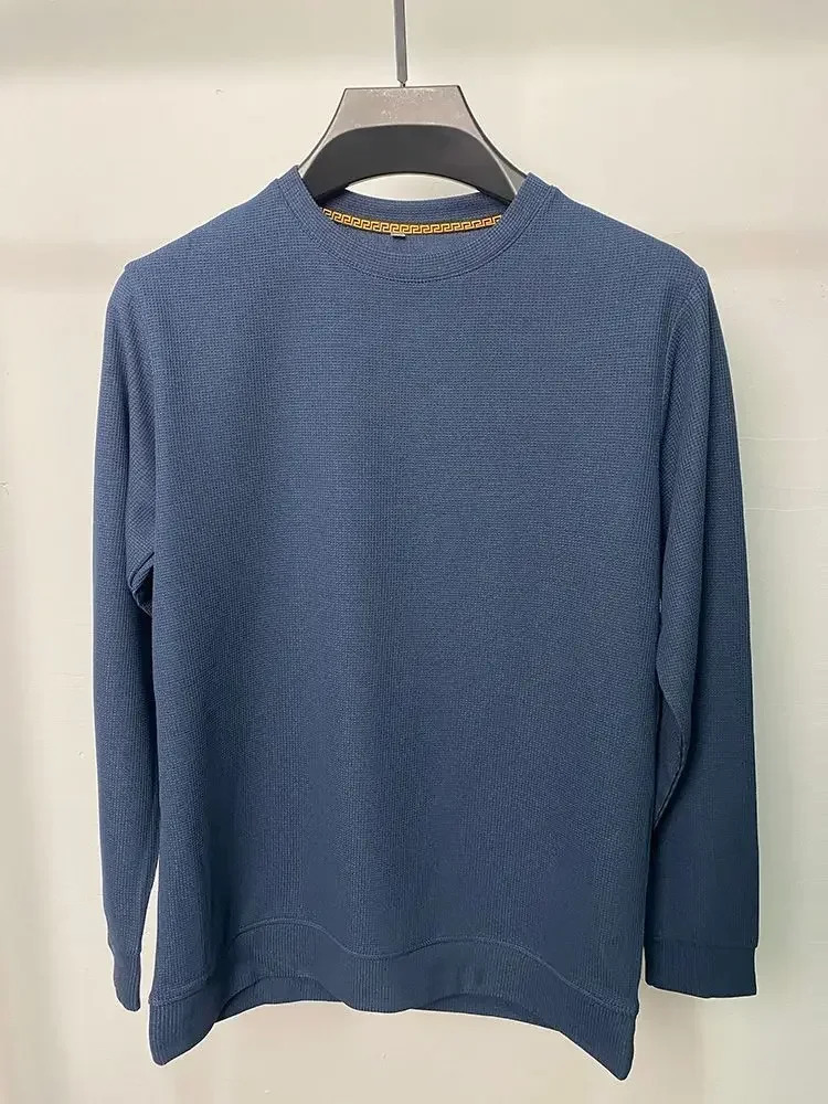 Mens casual waffle round neck long sleeved T-shirt breathable comfortable fashionable long sleeved top 241024