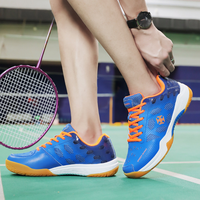Four Seasons Wearable Badminton Shock Absorbing, Breathable, Anti slip, and Durable Professional Volleyball Table Tennis Training Shoes