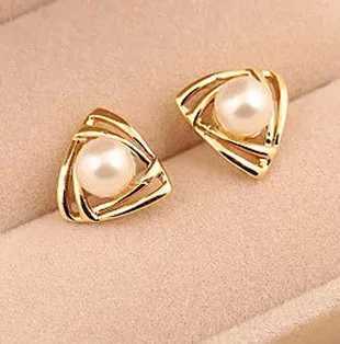New Fashion Pearls Earring 2016 Elagant Charming Triangle Plated Gold Pearl Ear Stud Earrings Gift Lady Girl Boucle DoreilleX241023