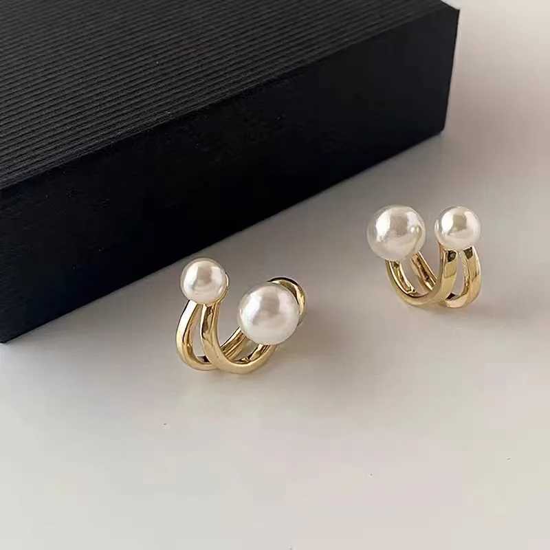 Korean Simple Irregular Design Pearl Stud Earrings Womens Fashion Geometric Gold Metal Earrings Trend Party Jewelry Gif W241023