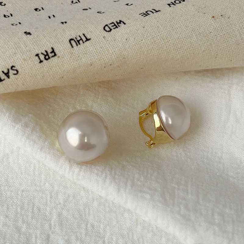 White Pearl Womens Stud Earrings Gold Color Metal Studs Push Back Simulated Pearl Round Small Earrings for Female brincosX241023
