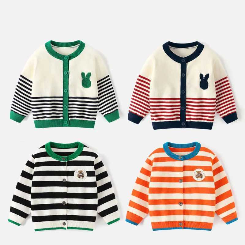 Autumn childrens cardigan wool sweater cotton cartoon printed long sleeved baby boy open seam coat velvet warm knit childrens boy sweater W241025