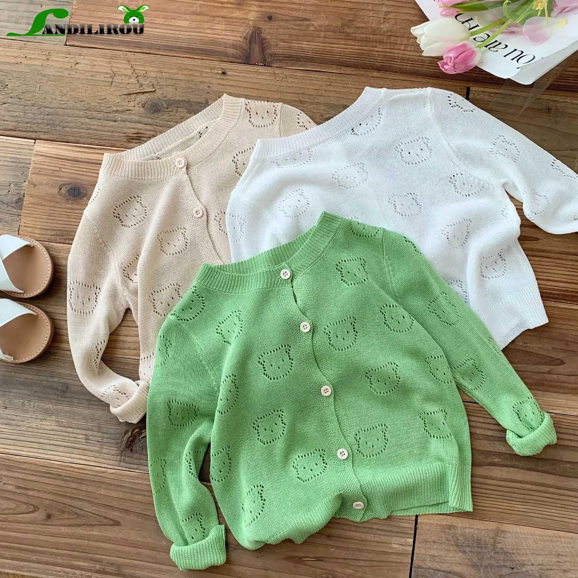 Simple and fashionable childrens air conditioning cardigan solid color knitted top hollow bear jacket childrens baby boy girl 0-6Y W241025