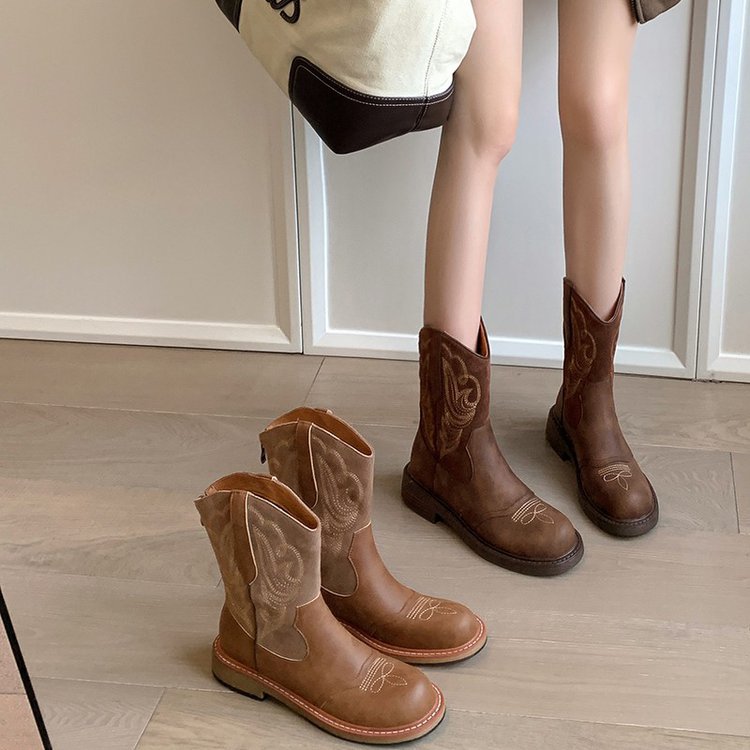 Free Ship: Trendy Thick-Soled Snow Boots for Women d129